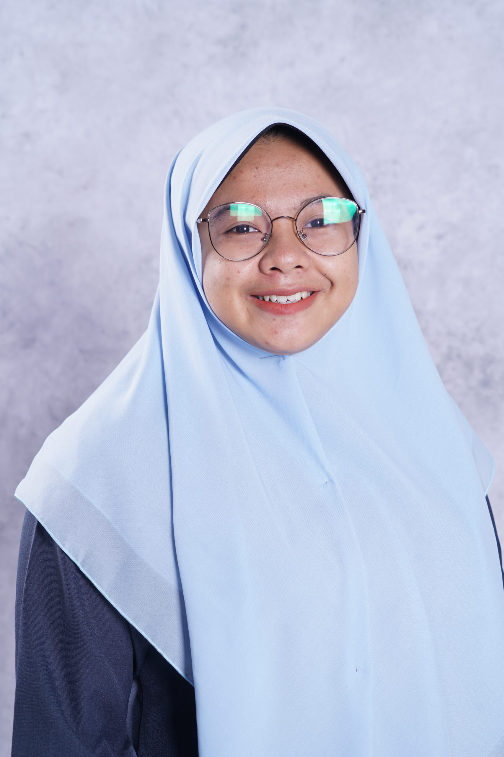 Agnes Yusra Tiati, M.Pd